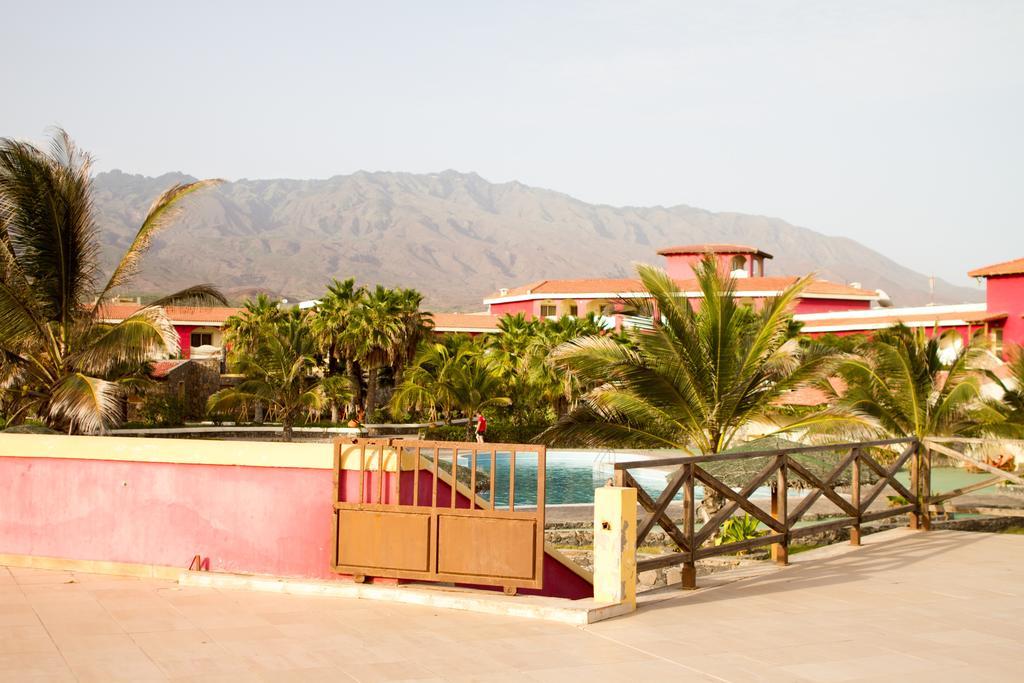 Hotel Santantao Art Resort  book Hotel in Porto Novo (Santo Antao